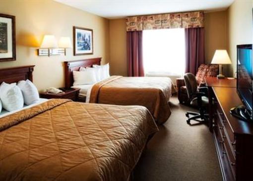 фото отеля Quality Inn & Suites Bayer's Lake