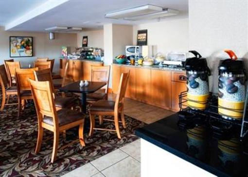 фото отеля Quality Inn & Suites Bayer's Lake