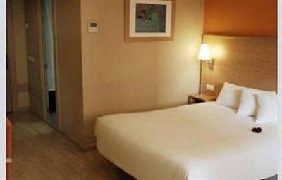 фото отеля Travelodge Hotel Las Rozas de Madrid