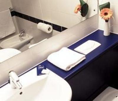 фото отеля Travelodge Hotel Las Rozas de Madrid