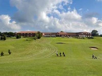 фото отеля Wensum Valley Hotel Golf and Country Club