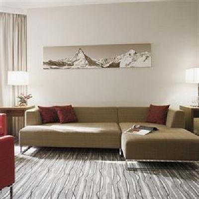 фото отеля Moevenpick Hotel & Casino Geneva