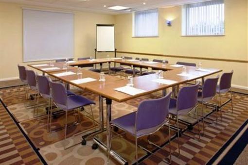 фото отеля Express By Holiday Inn Kassam Stadium Oxford