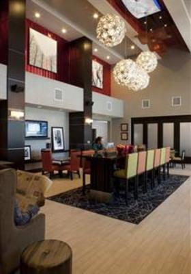 фото отеля Hampton Inn and Suites Marksville