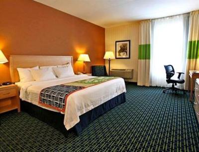 фото отеля Fairfield Inn & Suites Belleville