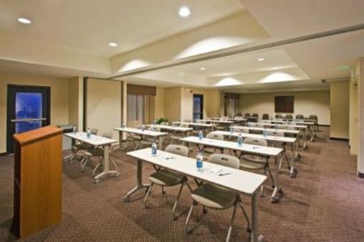 фото отеля Staybridge Suites Tallahassee I-10 East