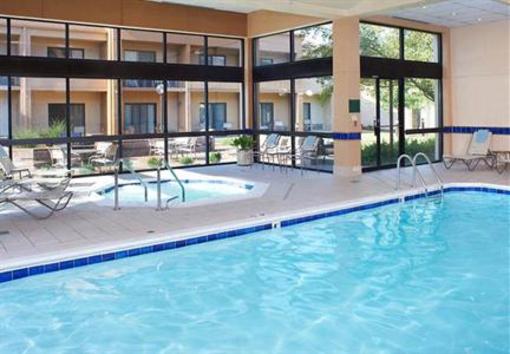 фото отеля Courtyard Hotel Saint Louis Creve Coeur