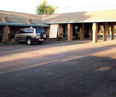 фото отеля Homestead Motor Inn