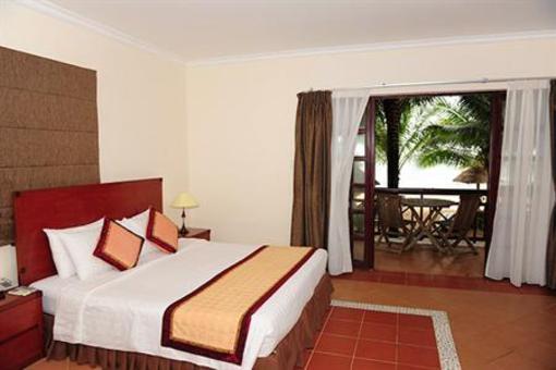 фото отеля Sasco Blue Lagoon Resort