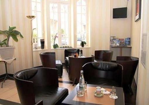 фото отеля Comfort Hotel Dinard Balmoral