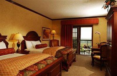 фото отеля Chateau on the Lake Resort Spa & Convention Center Branson
