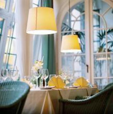 фото отеля Gartenhotel Altmannsdorf