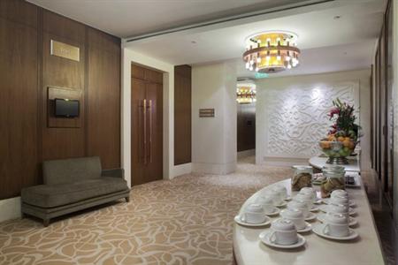 фото отеля Crowne Plaza Today New Delhi Okhla