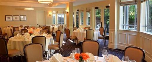 фото отеля Stanford Park Hotel