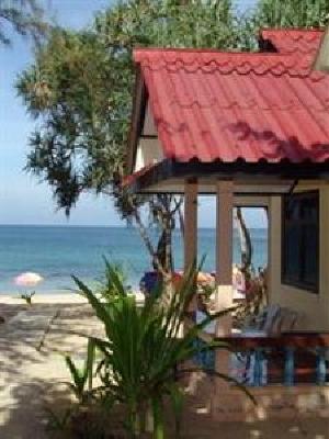 фото отеля Lanta Nature Beach Resort