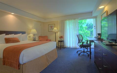 фото отеля BEST WESTERN at Historic Concord