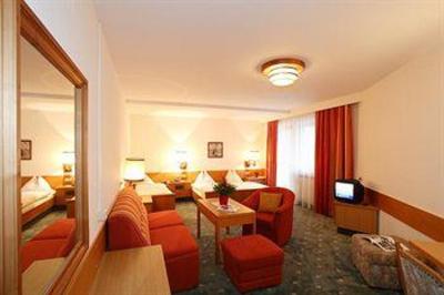 фото отеля Hotel St. Leonhard