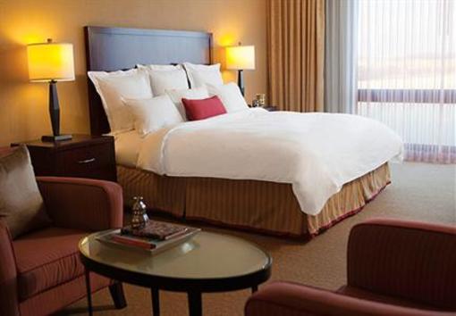 фото отеля Marriott Kansas City Airport