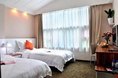 фото отеля Colorful Days Hotel