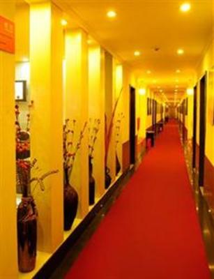 фото отеля Colorful Days Hotel