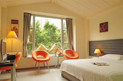 фото отеля Colorful Days Hotel