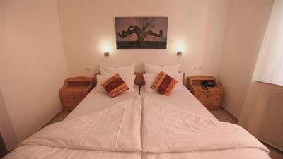 фото отеля Art Inn Hotel