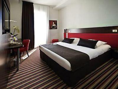 фото отеля Mercure Angouleme Hotel De France