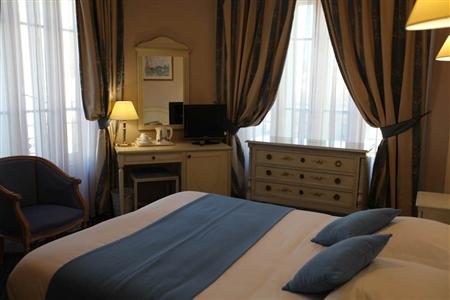 фото отеля Hotel Carlton's