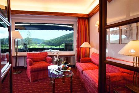 фото отеля Hotel Traube Tonbach