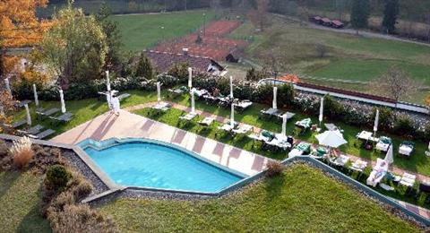 фото отеля Hotel Traube Tonbach