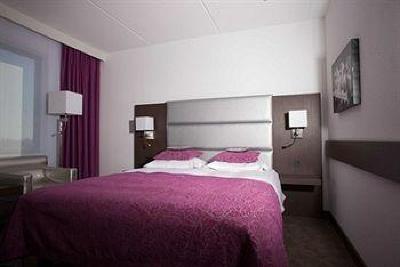 фото отеля Van Der Valk Hotel Amersfoort A1
