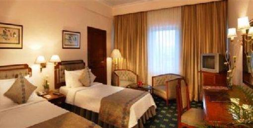 фото отеля Peerless Inn