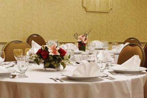 фото отеля BEST WESTERN PLUS Macies Hotel