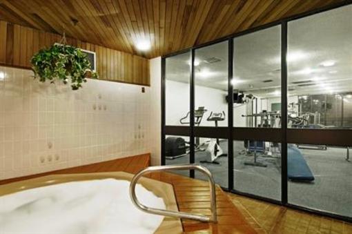 фото отеля BEST WESTERN PLUS Macies Hotel