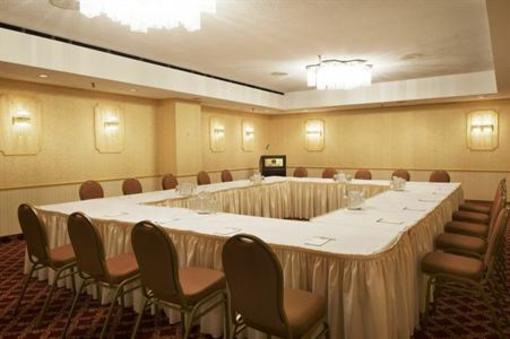 фото отеля BEST WESTERN PLUS Macies Hotel