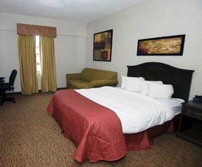 фото отеля Quality Inn Sarnia