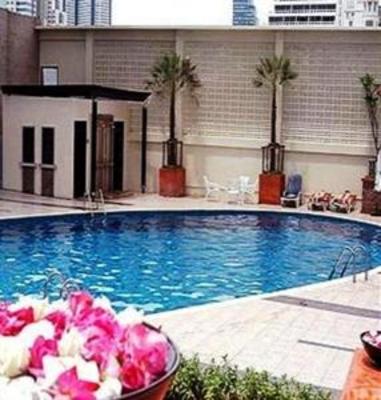 фото отеля Triple Two Silom