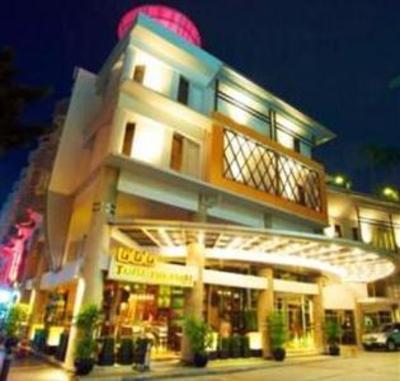 фото отеля Triple Two Silom