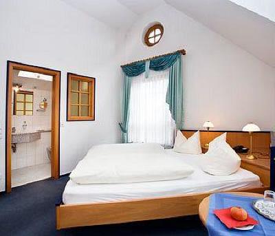 фото отеля Kohlers Hotel Speiselokal Engel
