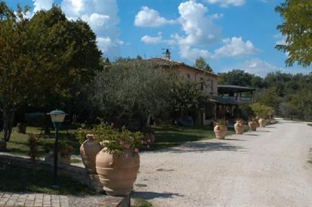 фото отеля Il Poggio Dei Pettirossi Bevagna