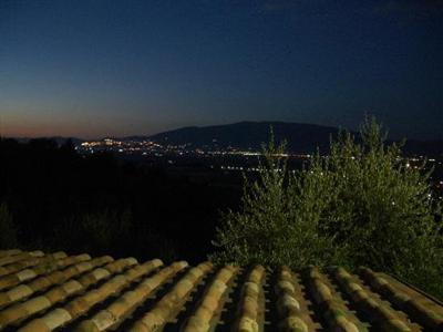 фото отеля Il Poggio Dei Pettirossi Bevagna