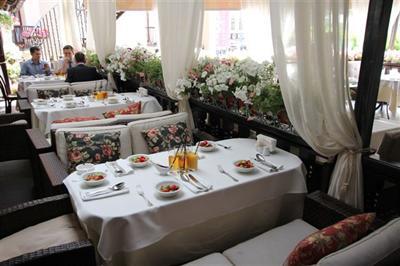 фото отеля Kebur Palace Hotel
