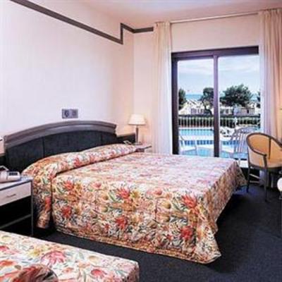 фото отеля Hotel Atlantic Lignano Sabbiadoro