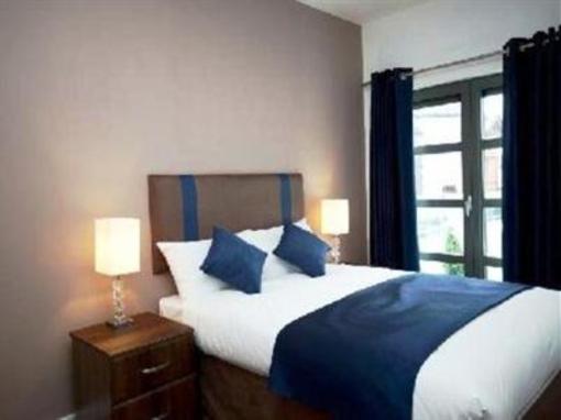 фото отеля The Spires Suites Glasgow