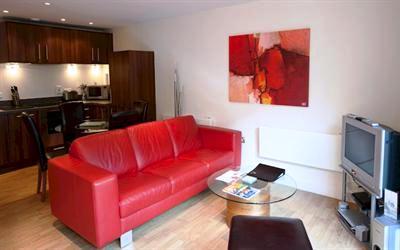 фото отеля The Spires Suites Glasgow