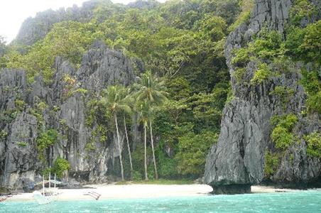 фото отеля El Nido Beach Hotel