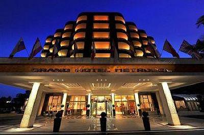 фото отеля Grand Hotel Metropol