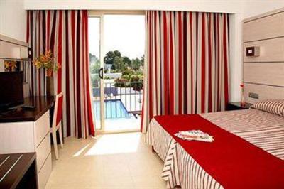 фото отеля Hotel Puchet