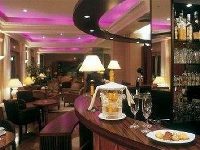 Le Parc Hotel & Restaurant