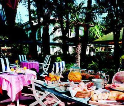 фото отеля BEST WESTERN Raffaelli Park Hotel